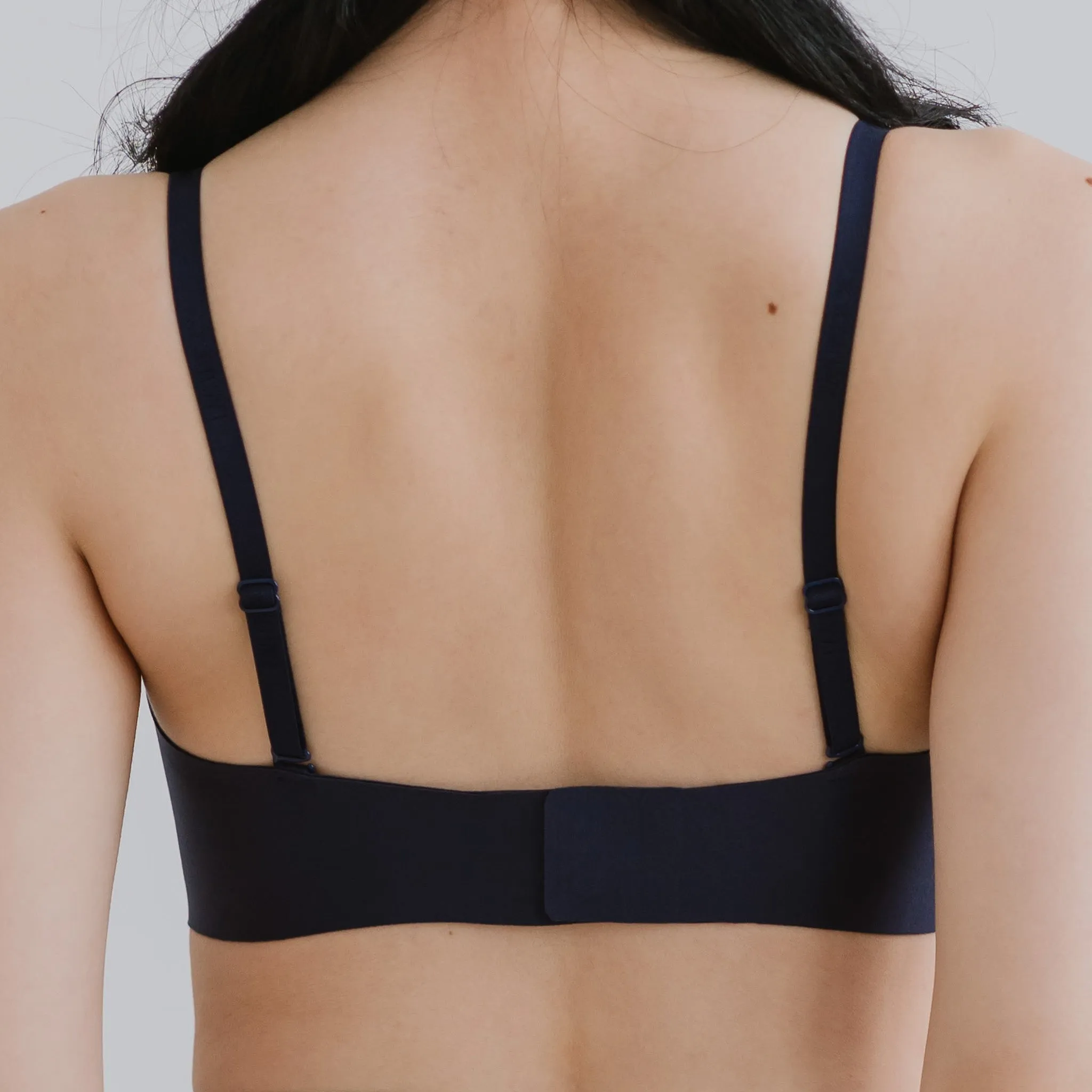 Air-ee Seamless Bra in Midnight Blue - Square Neck (Signature Edition)