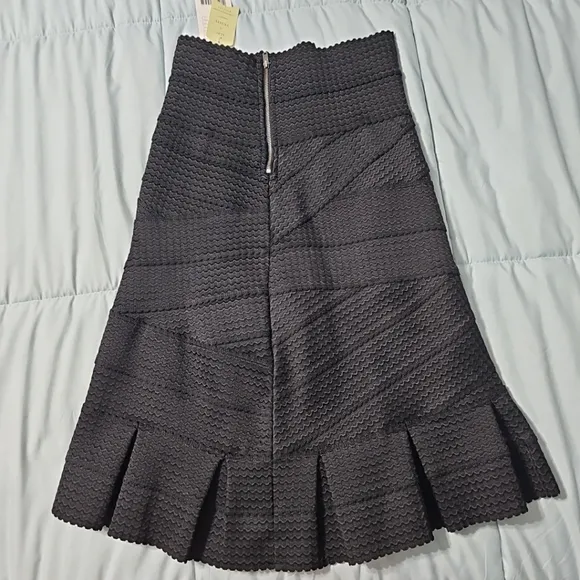 Anthropologie Girls From Savoy Black Textured Bandage Midi Skirt Flare Small NWT