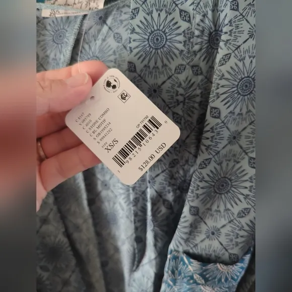 FREE PEOPLE Intimately Oasis House Robe in Stone Combo Size m/l xs/S