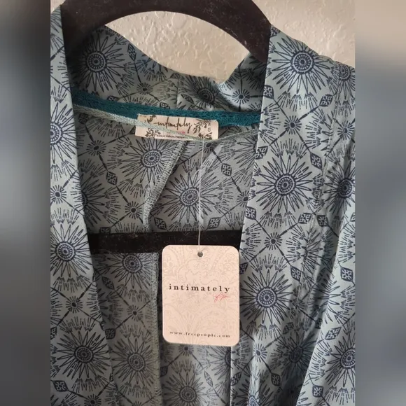 FREE PEOPLE Intimately Oasis House Robe in Stone Combo Size m/l xs/S