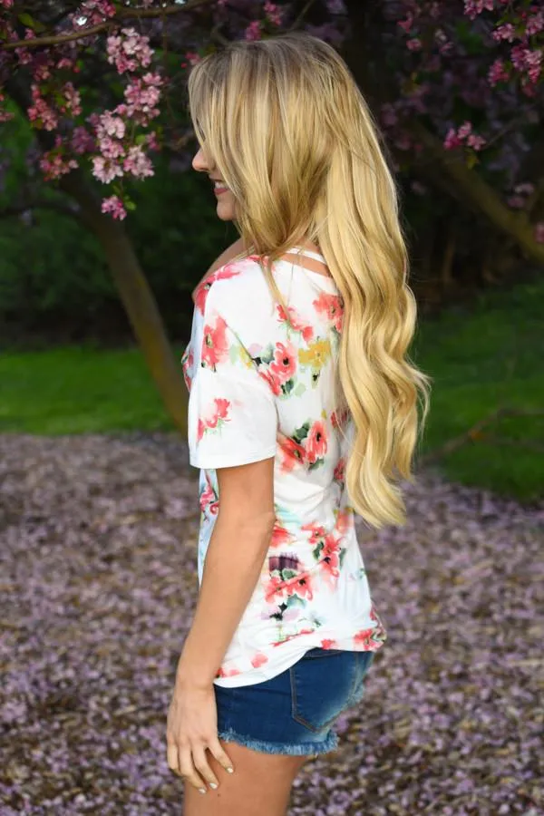 Go To Floral V-Neck