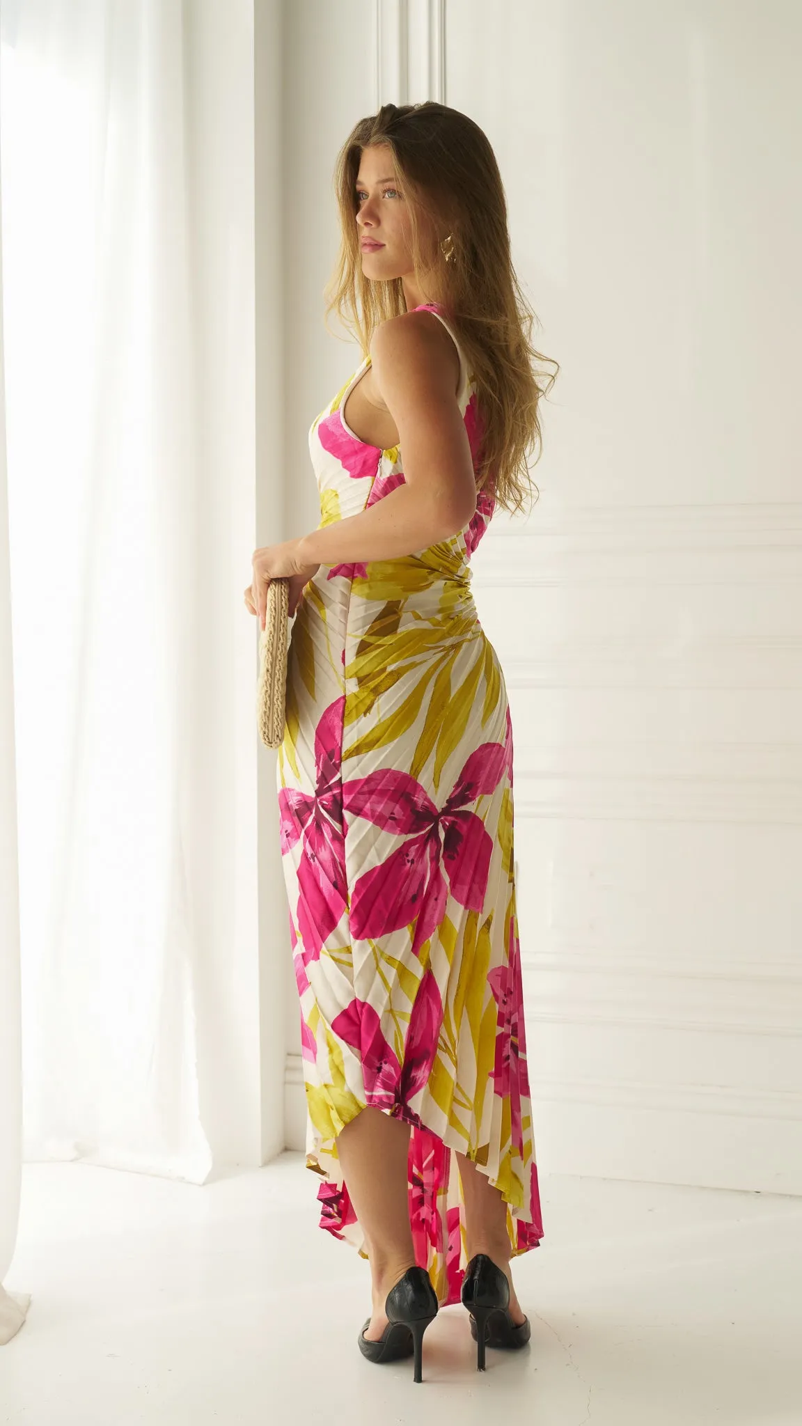 Isla White Floral One-Shoulder Maxi Dress
