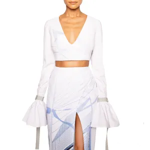 ISSA | V-Neck Crop Top in Blue and White Print