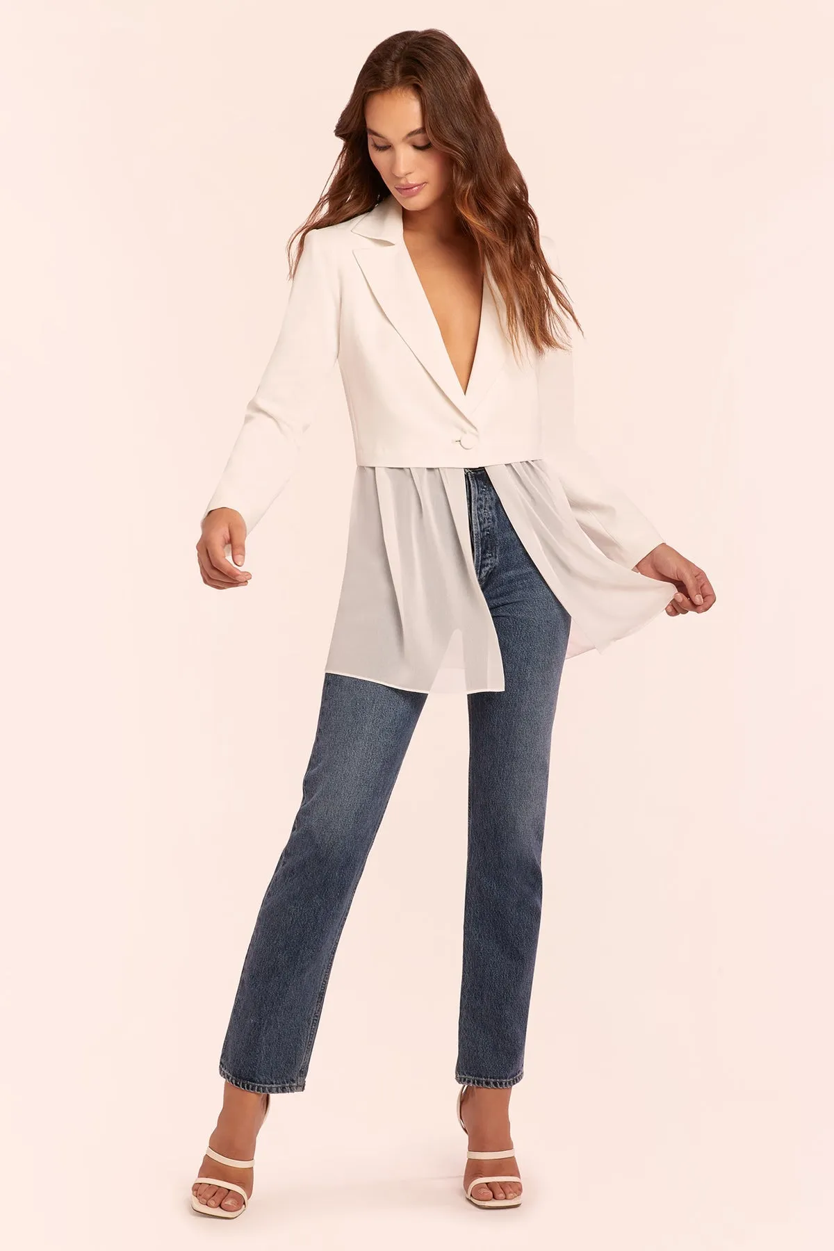 JONAS BLAZER