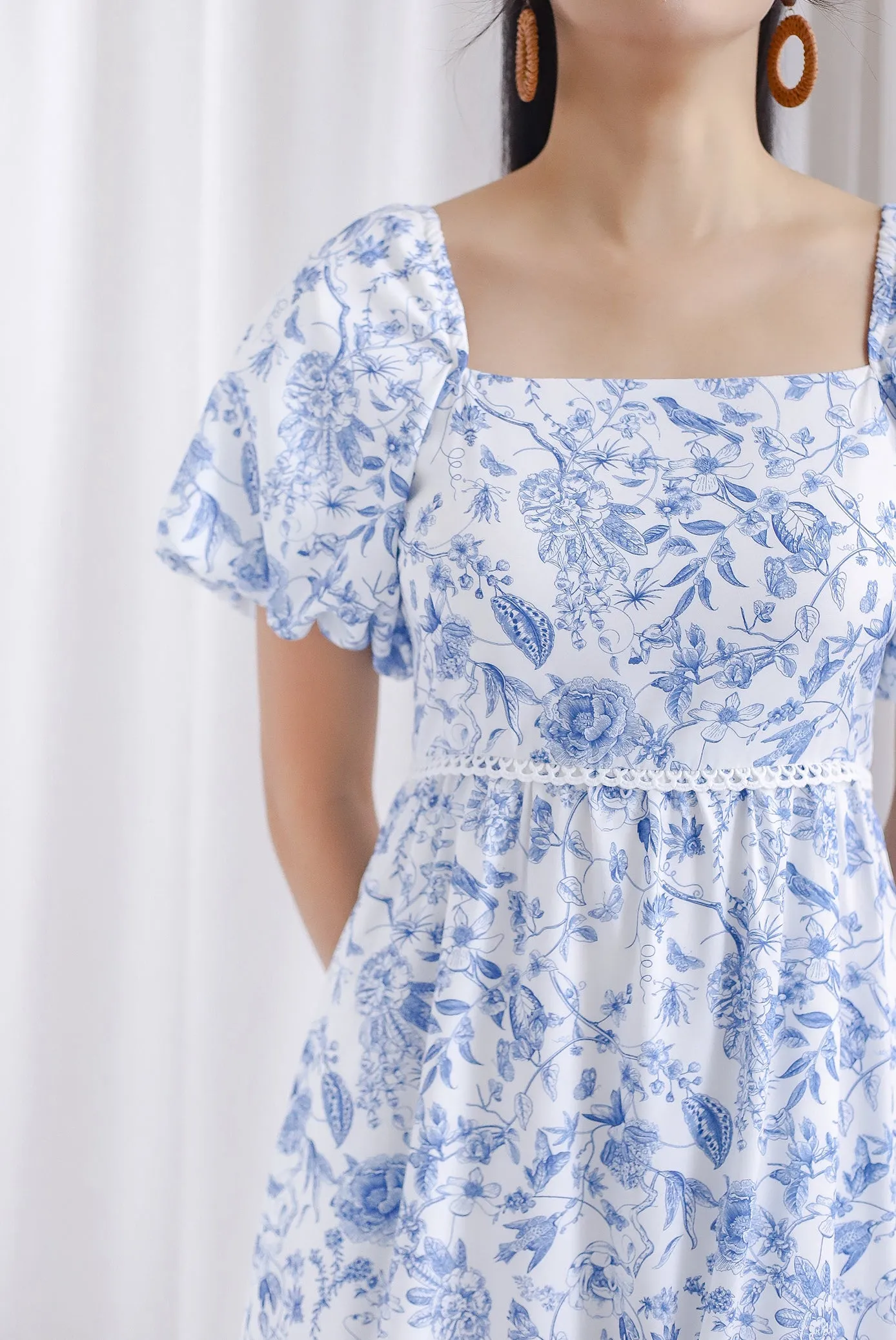 Laurice Porelain Lattice Insert Puffy Sleeve Midi Dress In White/Blue
