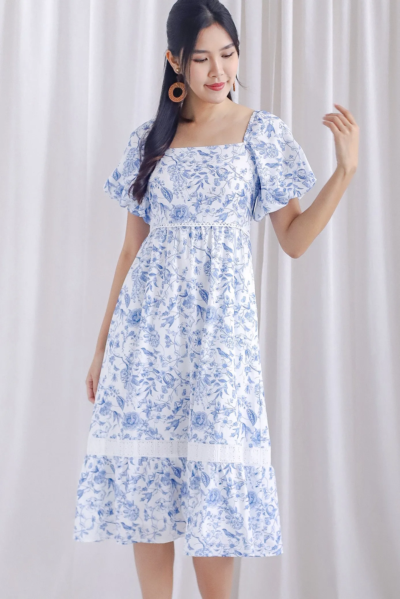 Laurice Porelain Lattice Insert Puffy Sleeve Midi Dress In White/Blue