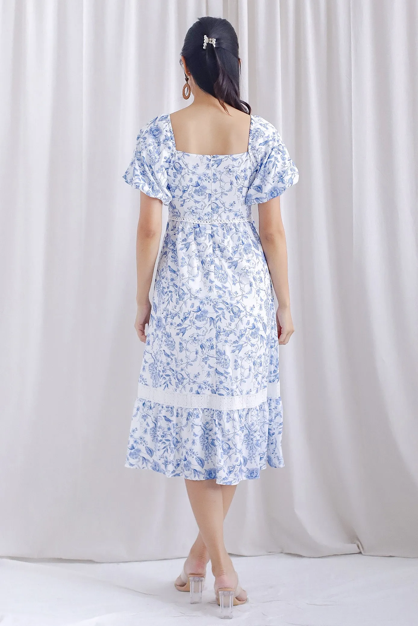 Laurice Porelain Lattice Insert Puffy Sleeve Midi Dress In White/Blue