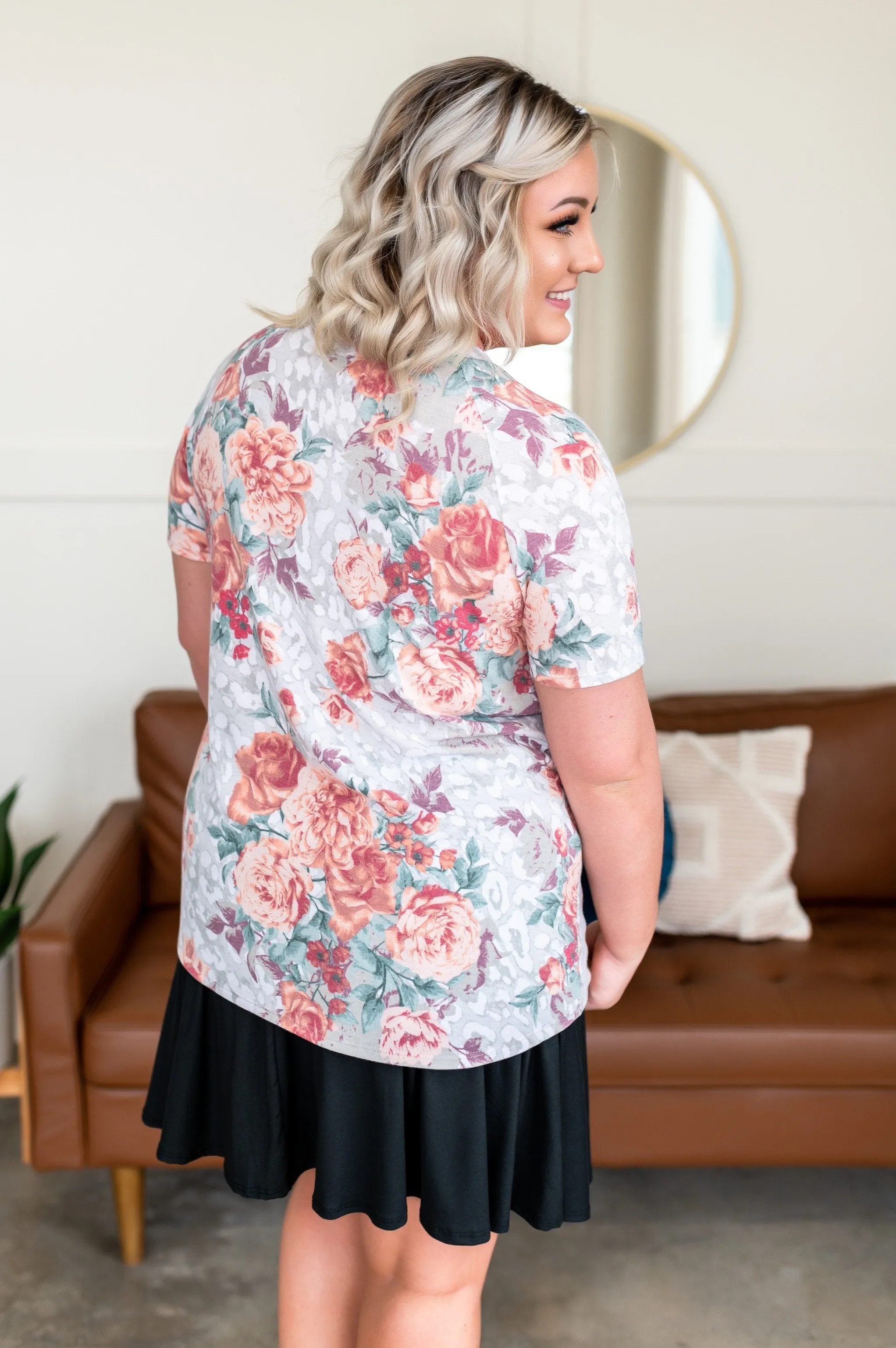 Like A Hot House Flower Top In Sage & Coral