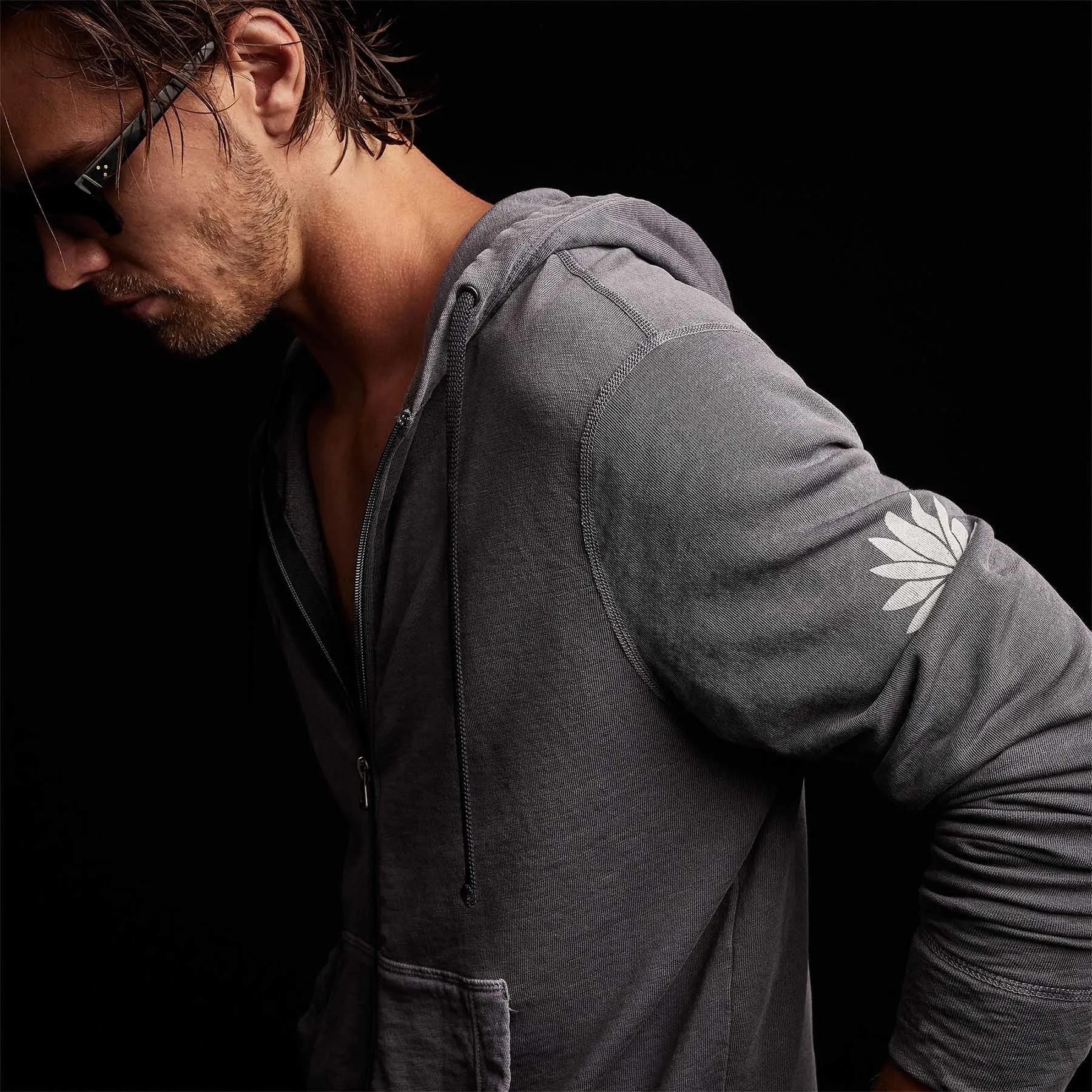 Malibu Shoreline Zip Up - Flannel Pigment