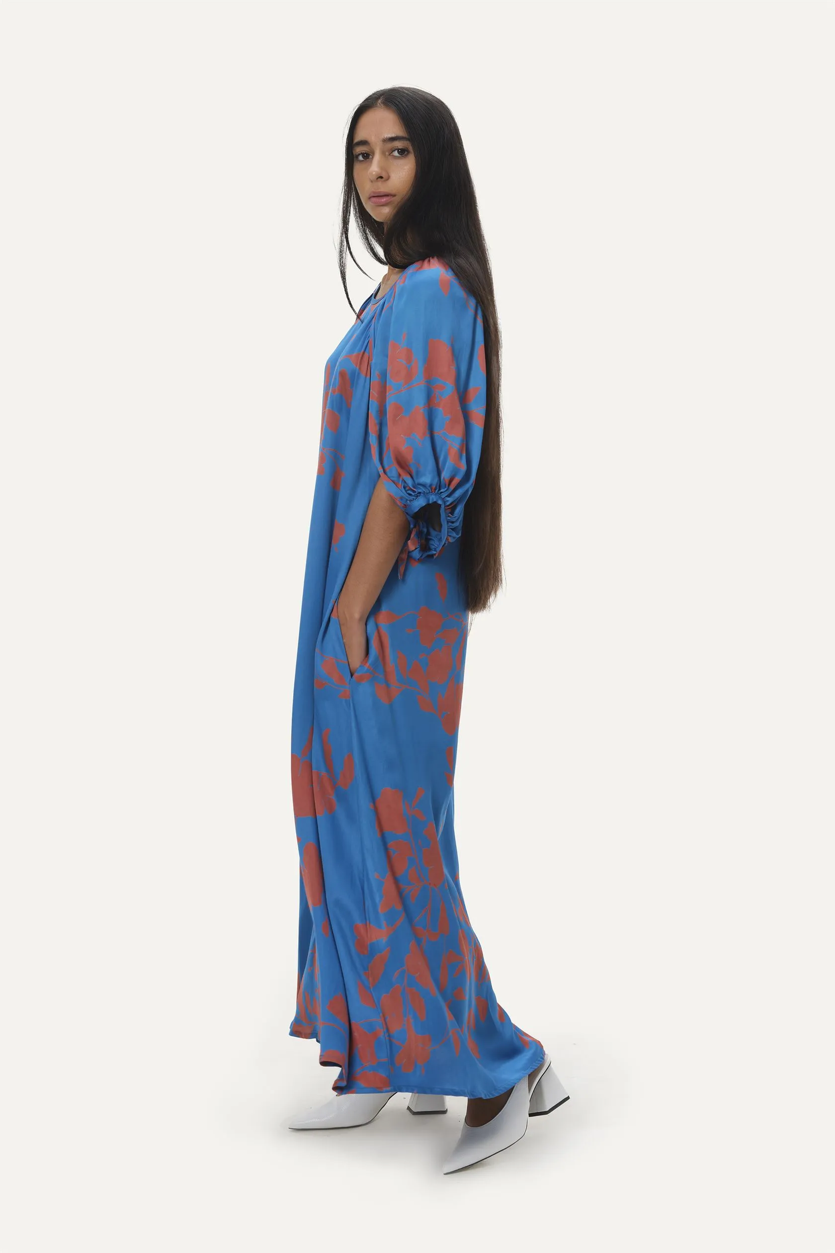 Naushad Ali   I   Raglan sleeve maxi Hibiscus Signature Spring Summer 2025 Ramar Blue Cotton satin NA SS24 W06