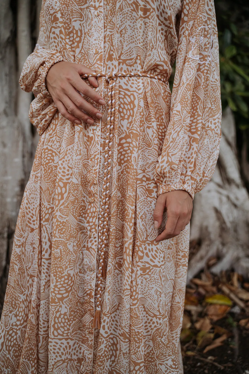 NEA DRESS - ANIMAL SAND