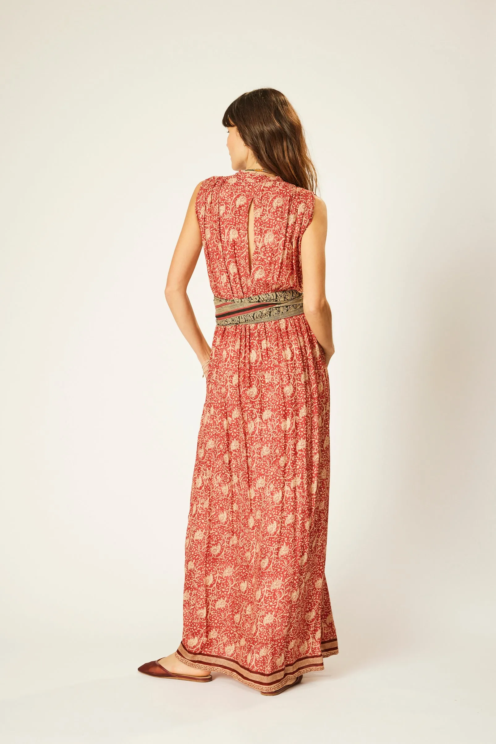 NICO SLEEVELESS MAXI