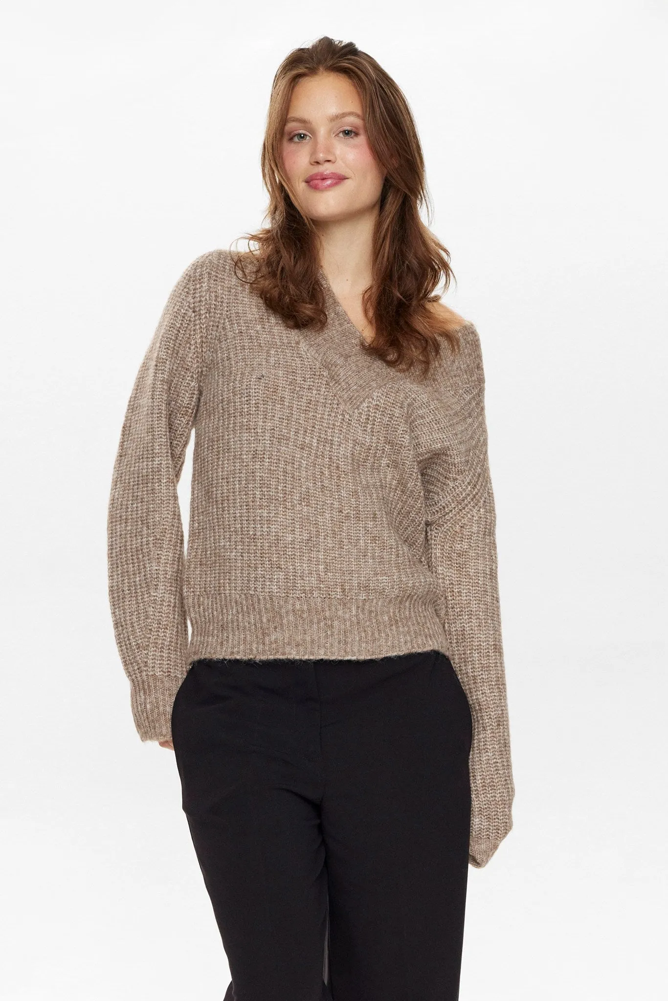 NUZINDI V-NECK PULLOVER - Fossil Melange