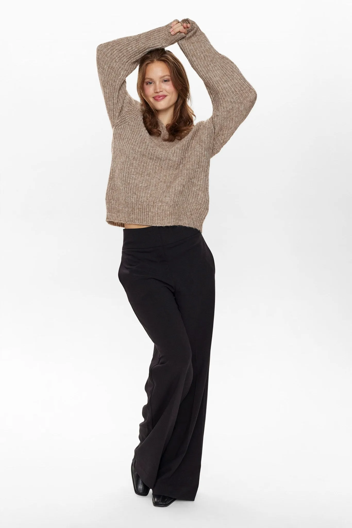 NUZINDI V-NECK PULLOVER - Fossil Melange