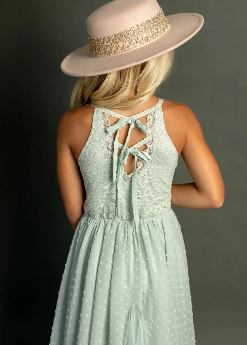 Oliviah Dress in Sweet Pea
