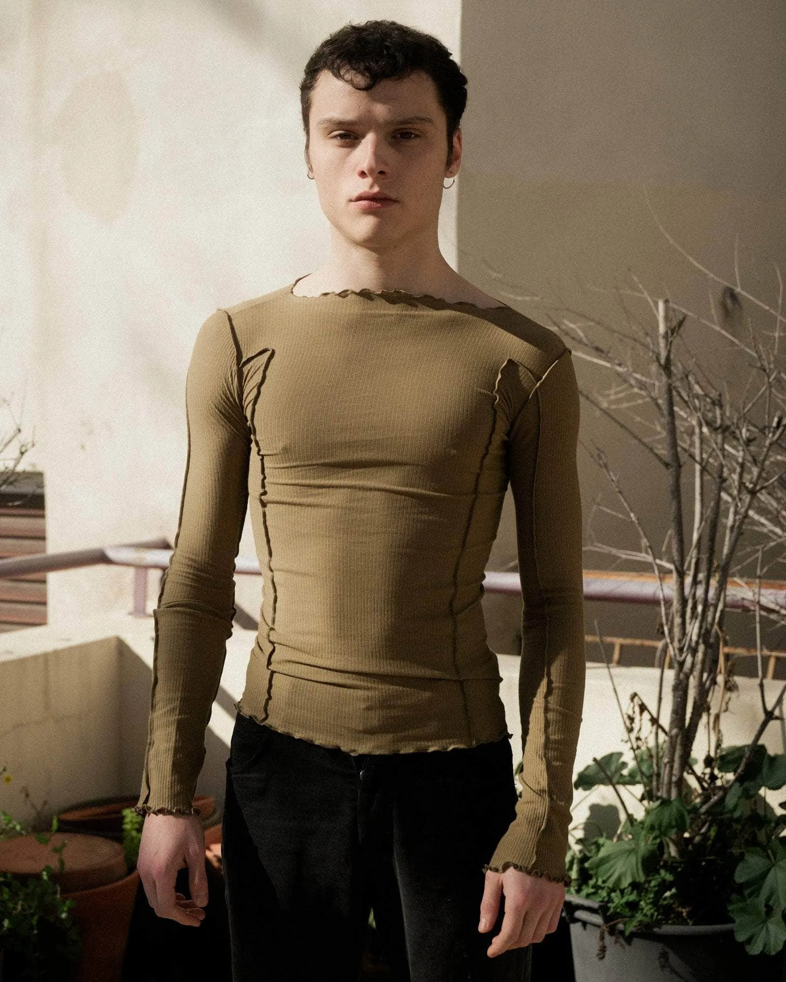 Omato Long Sleeve Tee