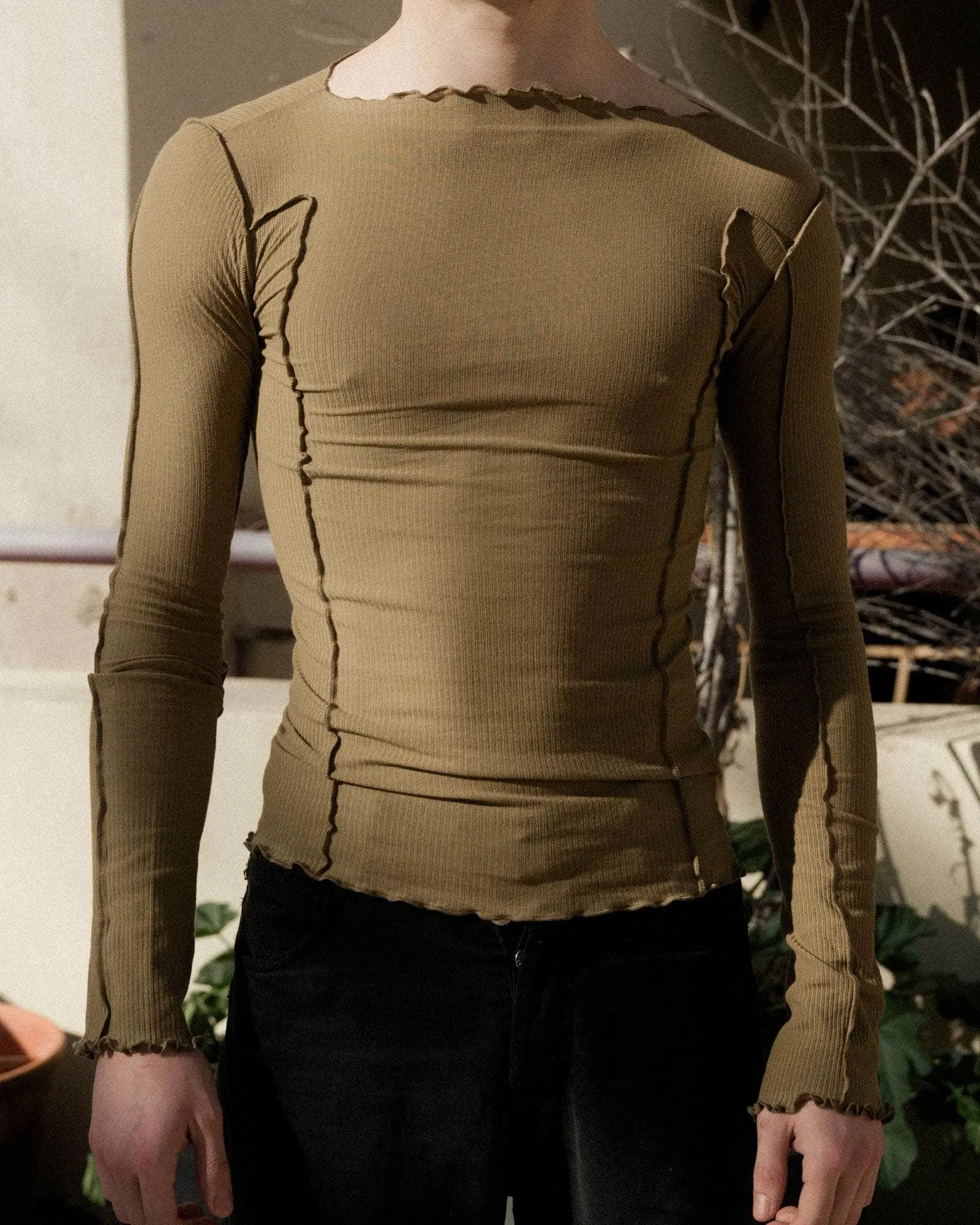 Omato Long Sleeve Tee