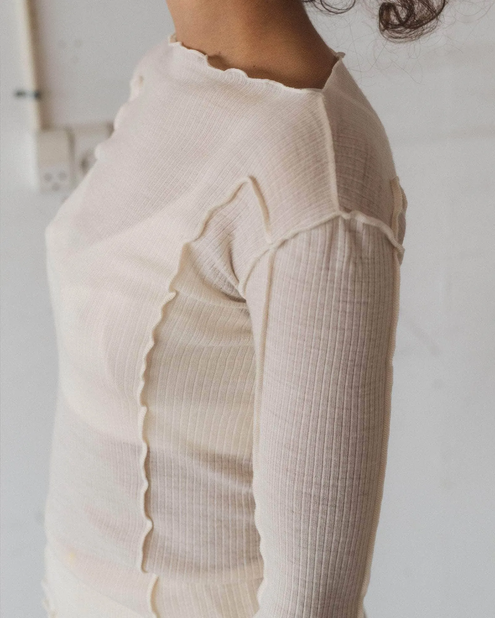 Omato Long Sleeve Tee