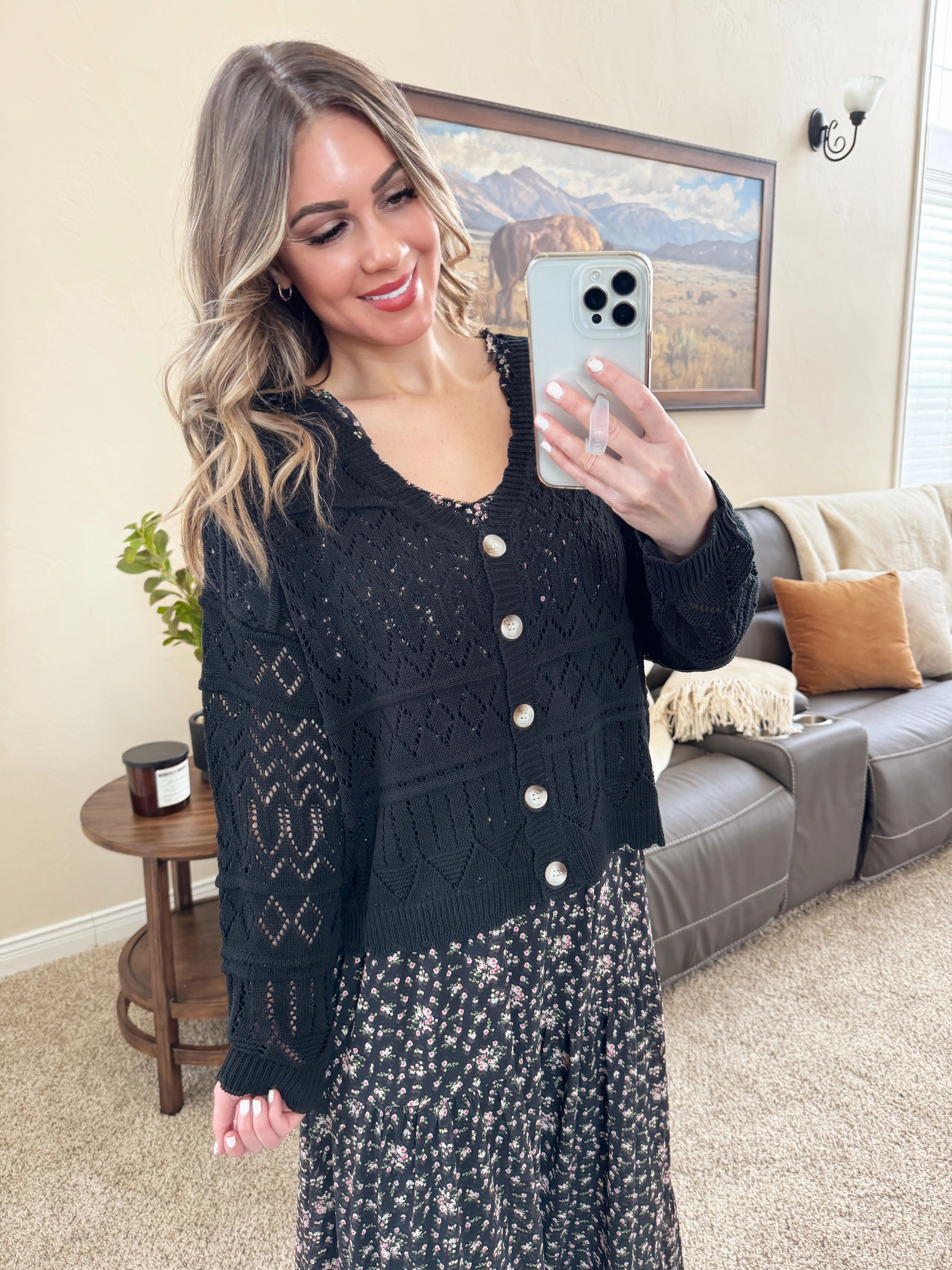 Open Knit Scalloped Cardigan in Black