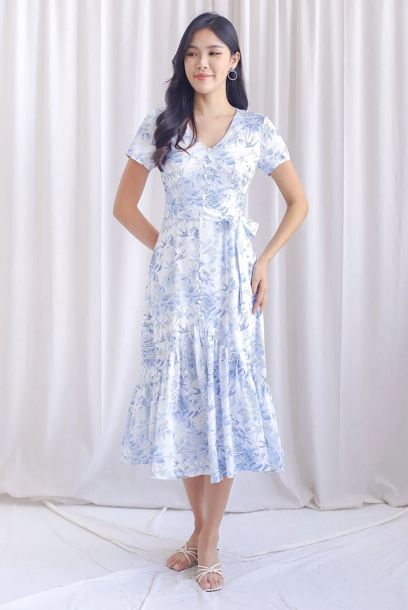 *Restocked* TDC Geovana Slit Mermaid Maxi Dress In Blue Porcelain