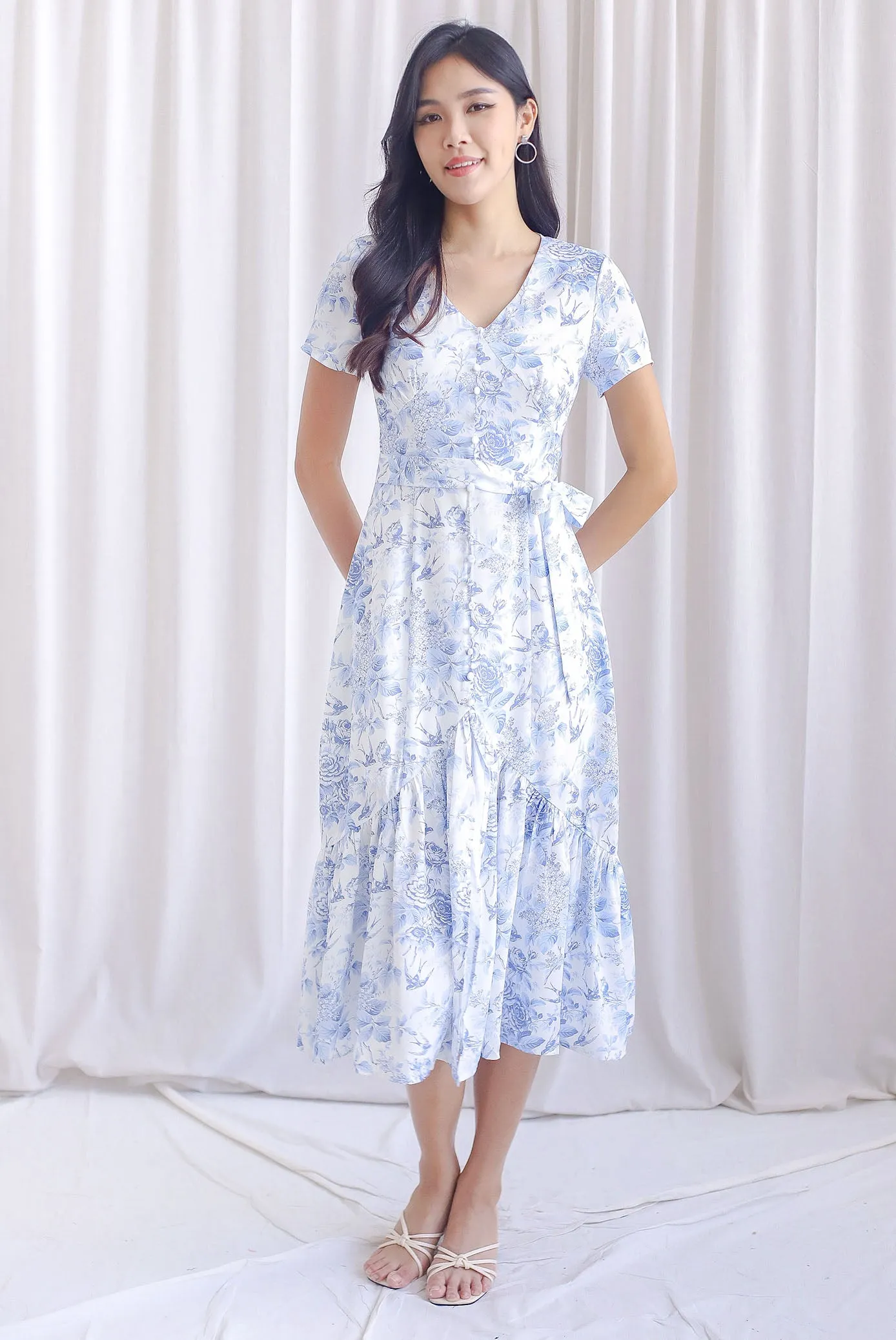 *Restocked* TDC Geovana Slit Mermaid Maxi Dress In Blue Porcelain