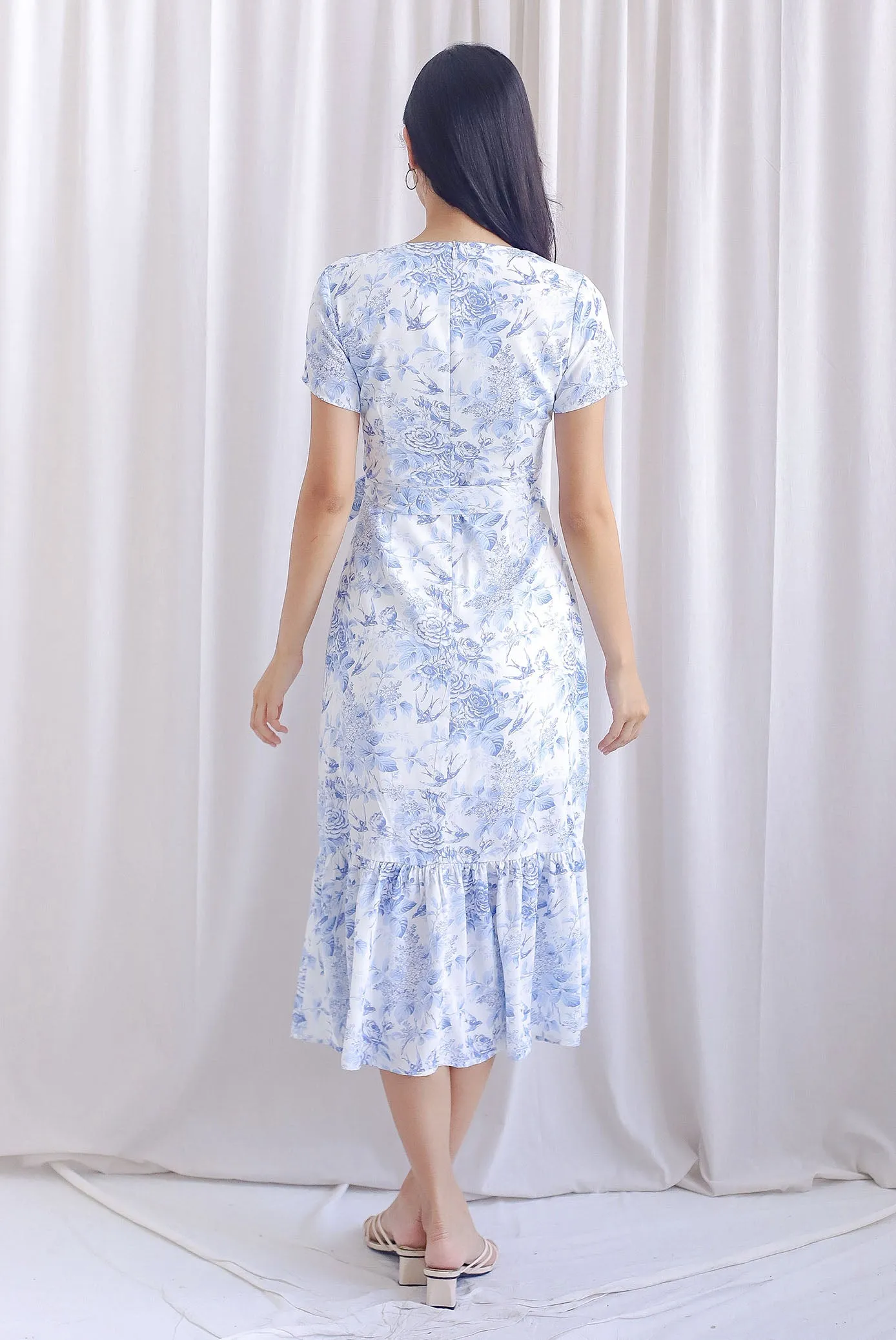 *Restocked* TDC Geovana Slit Mermaid Maxi Dress In Blue Porcelain