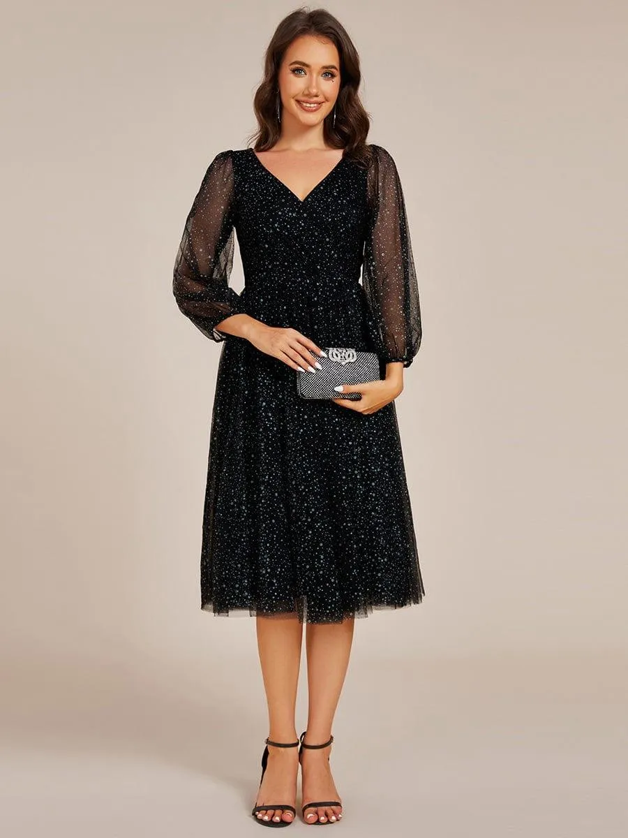 Robe de mariée mi-longue à manches longues et col en V scintillante