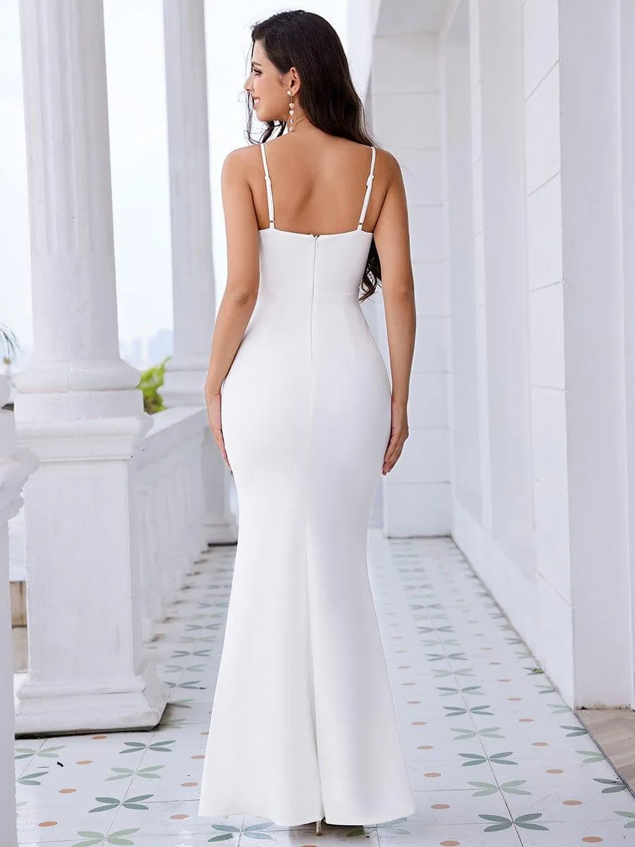 Robe de soirée élégante moulante à bretelles spaghetti et perles