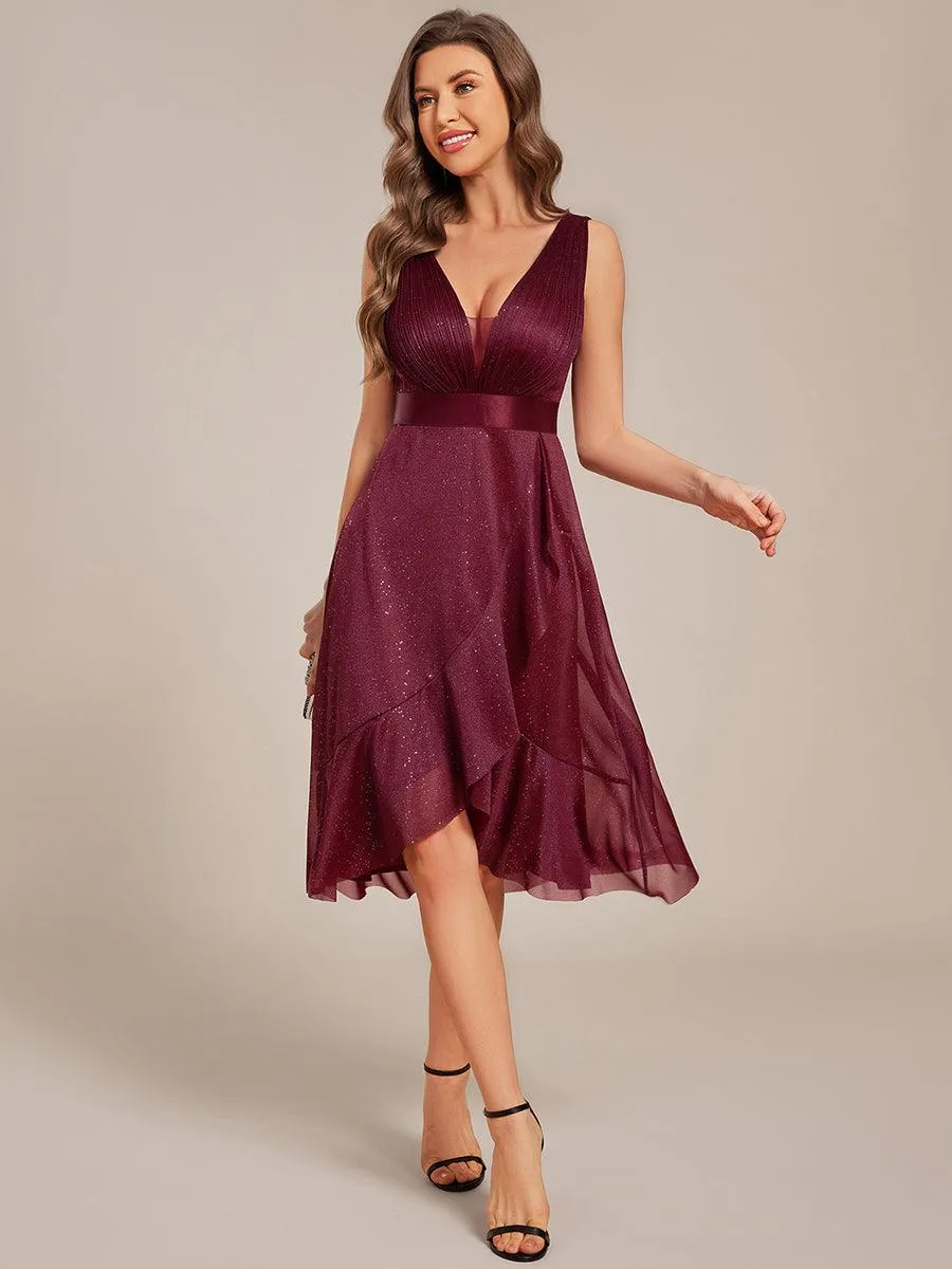 Robe d'invitée de mariage mi-longue à paillettes sans manches et col en V