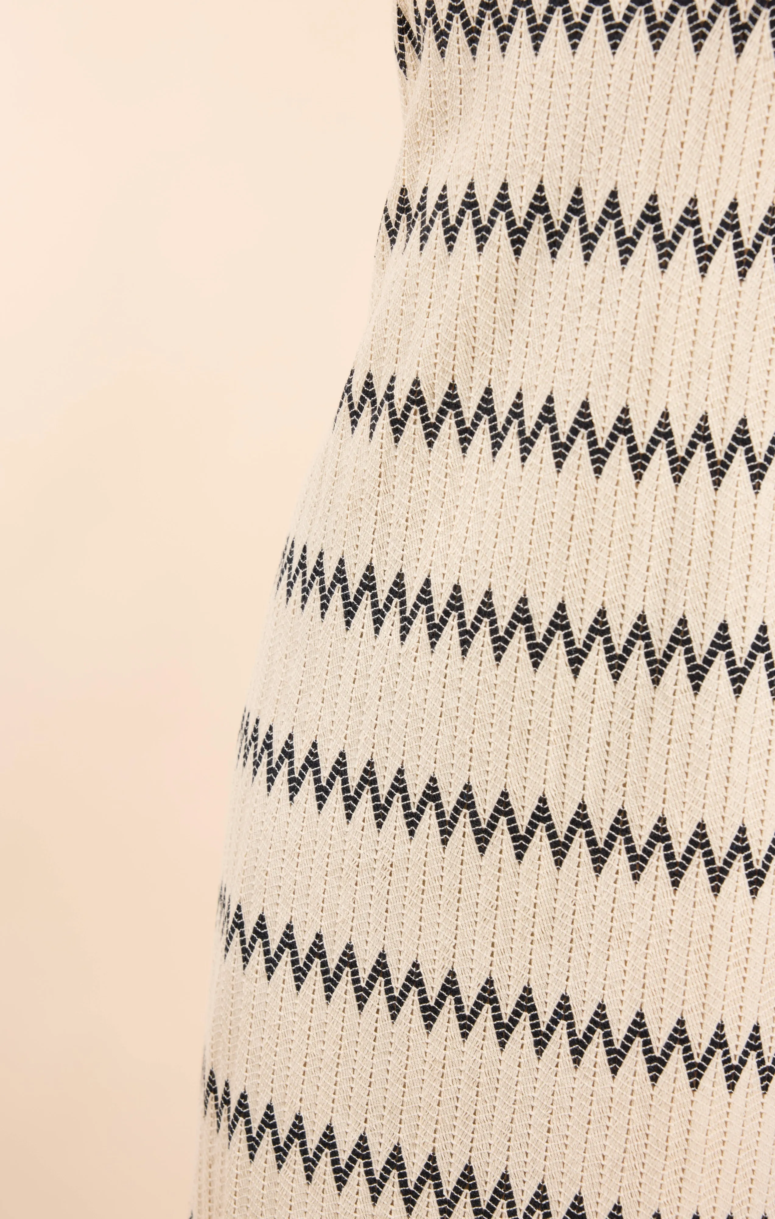 Sadie And Sage Way Out Zig Zag Weave Maxi Dress W Slit