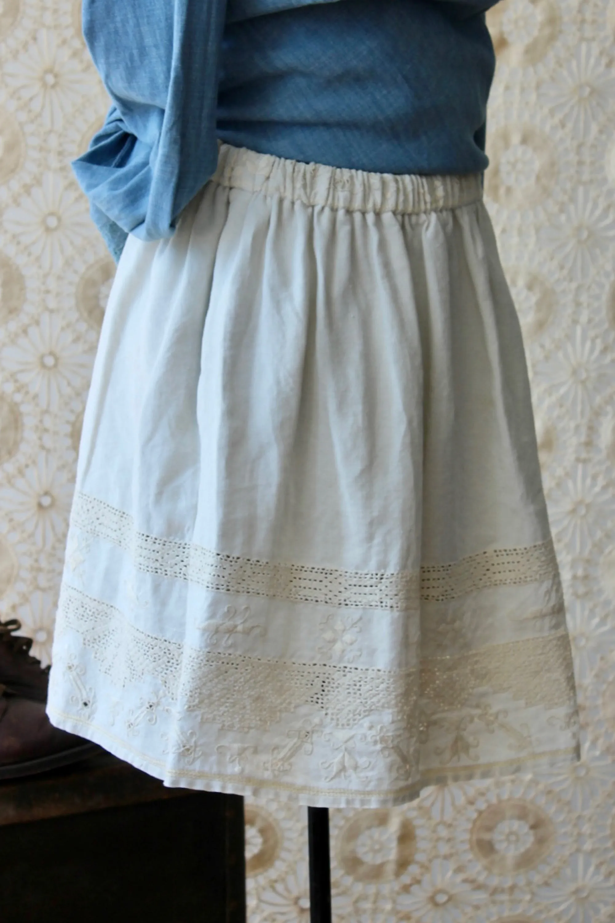 The Highlands Foundry Heirloom Midi Linen Embroidered Skirt THF97
