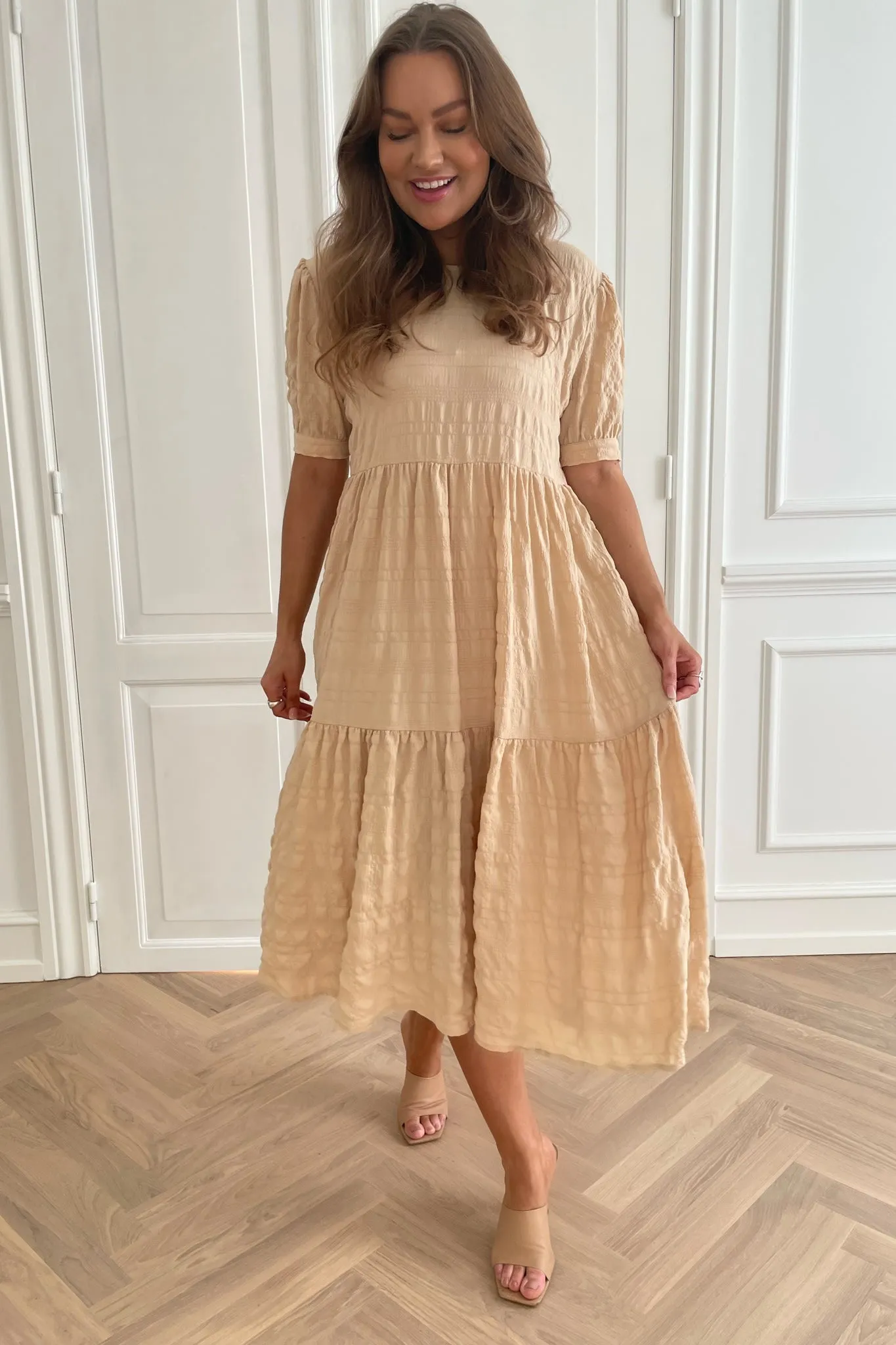 VilmaIC Lang Kjole - Beige