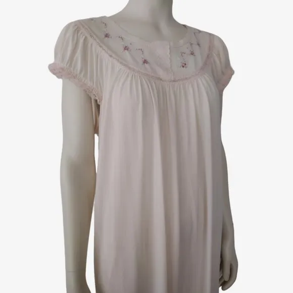 Vintage 1980s JcPenny Light Pink Nylon Floral Embroidered Nightgown
