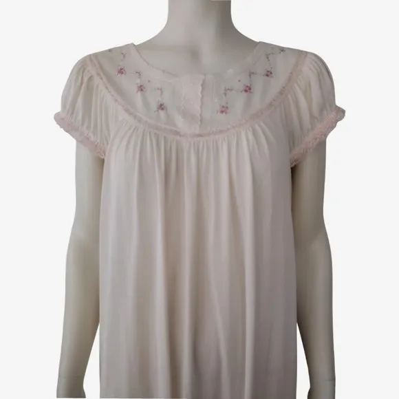 Vintage 1980s JcPenny Light Pink Nylon Floral Embroidered Nightgown