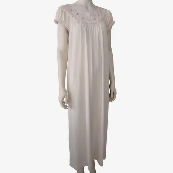 Vintage 1980s JcPenny Light Pink Nylon Floral Embroidered Nightgown