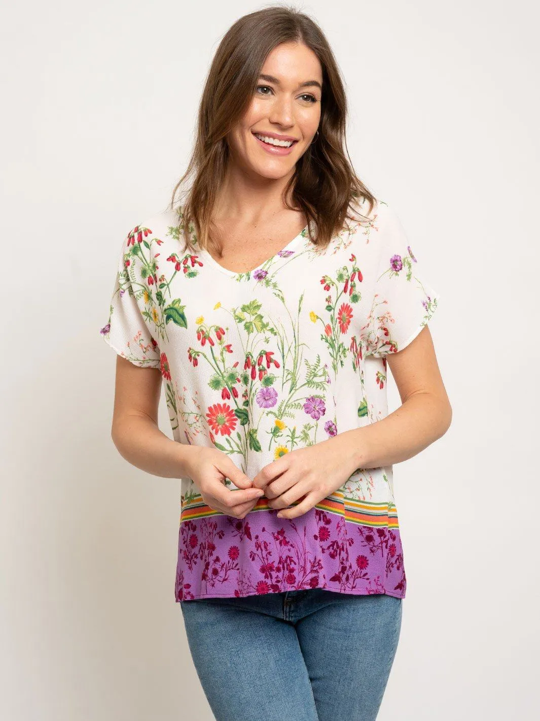 WOMEN'S FLORAL BORDER PRINT V-NECK WOVEN TOP