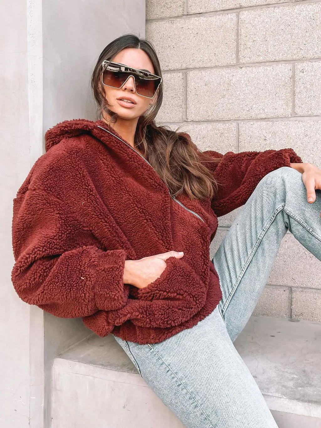 WOMEN'S FUZZY HOODIE JACKET
